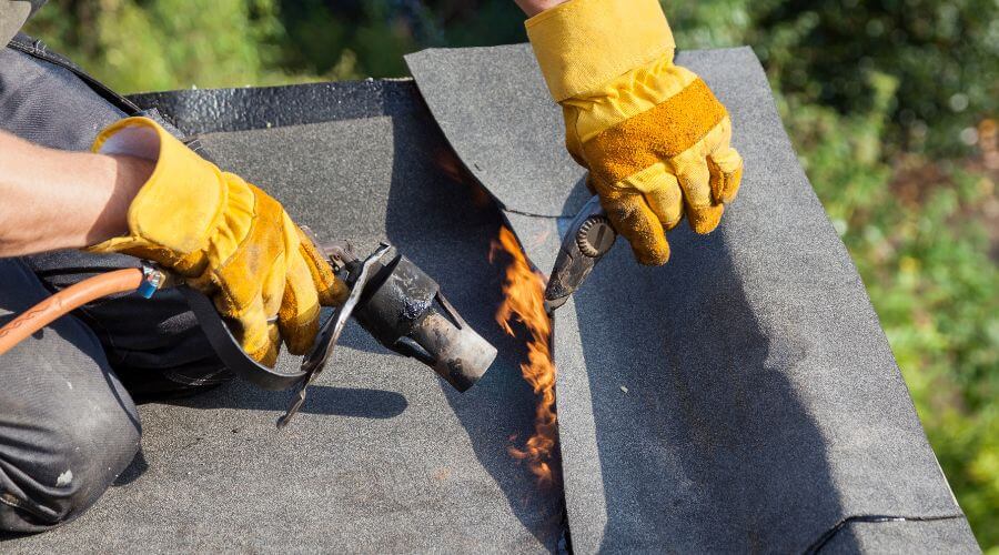 Professional residential roofers in Arjay, KY